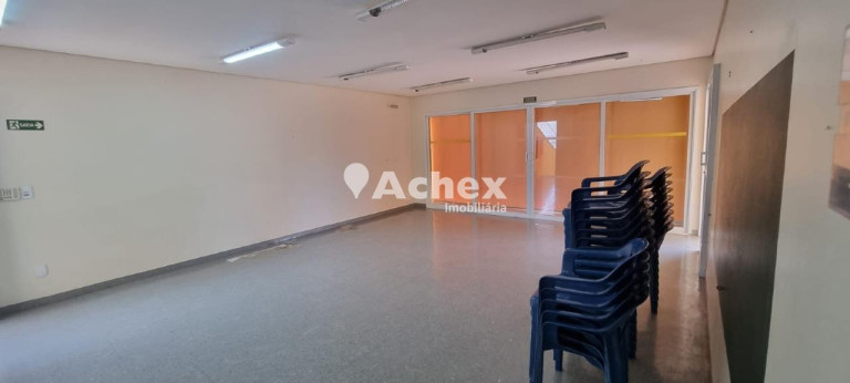 Imagem Casa com 3 Quartos à Venda, 300 m² em Jardim Santa Genebra - Campinas