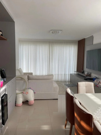 Imagem Casa com 3 Quartos à Venda, 402 m² em Centro - Camboriú Imagem Casa com 3 Quartos à Venda, 402 m² em Centro - Camboriú