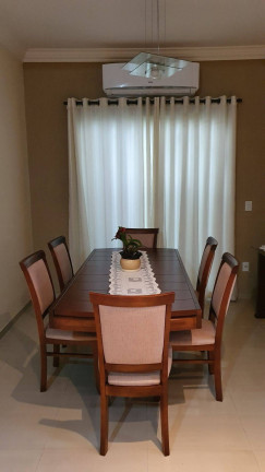 Imagem Sobrado com 3 Quartos à Venda, 300 m² em Loteamento Residencial Campos Do Conde Ii - Tremembé Imagem Sobrado com 3 Quartos à Venda, 300 m² em Loteamento Residencial Campos Do Conde Ii - Tremembé