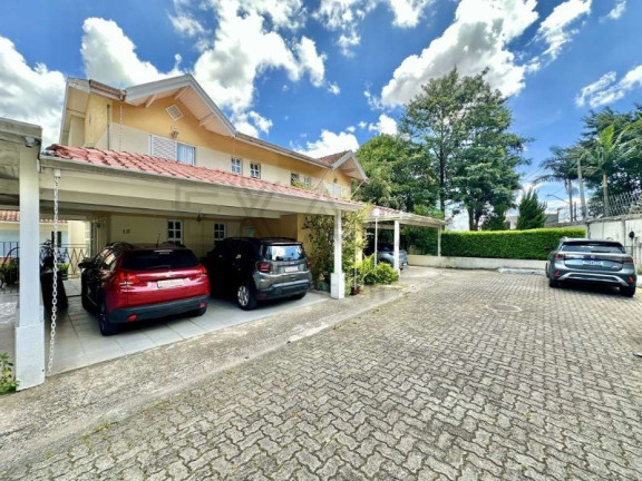 Imagem Imóvel com 3 Quartos à Venda, 209 m² em Chácara Pavieiro - Cotia Imagem Imóvel com 3 Quartos à Venda, 209 m² em Chácara Pavieiro - Cotia