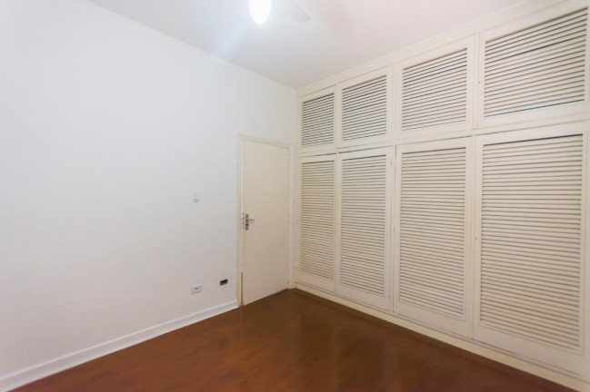 Imagem Casa com 3 Quartos à Venda, 320 m² em Moema - São Paulo
