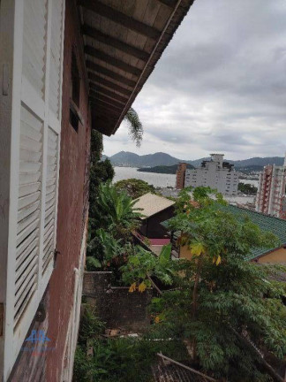 Imagem Terreno à Venda, 950 m² em Agronômica - Florianópolis Imagem Terreno à Venda, 950 m² em Agronômica - Florianópolis