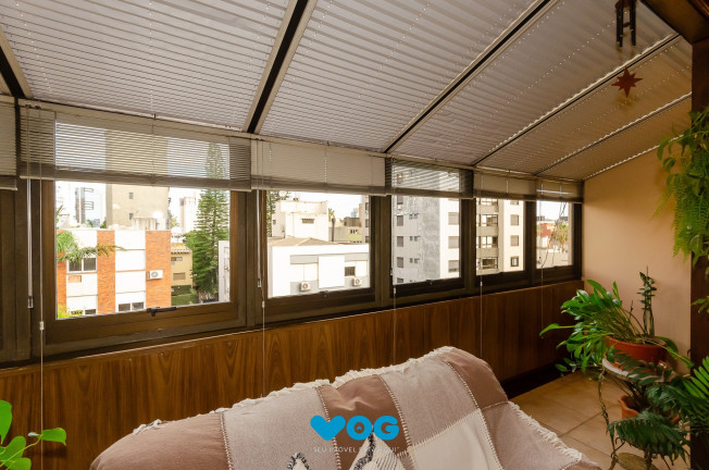 Imagem Imóvel com 3 Quartos à Venda, 199 m² em Petrópolis - Porto Alegre