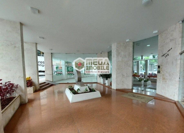 Imagem Apartamento com 1 Quarto à Venda, 38 m² em Centro - Florianópolis Imagem Apartamento com 1 Quarto à Venda, 38 m² em Centro - Florianópolis