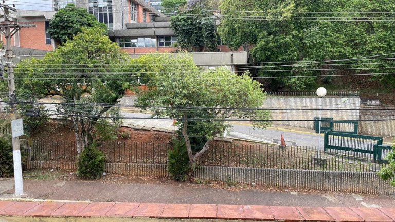 Imagem Casa com 3 Quartos para Alugar, 147 m² em Vila Monumento - São Paulo