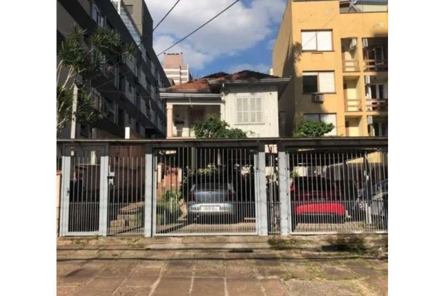 Terreno à Venda, 561 m² em Petrópolis - Porto Alegre