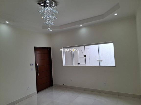 Imagem Casa com 3 Quartos à Venda, 200 m² Imagem Casa com 3 Quartos à Venda, 200 m²