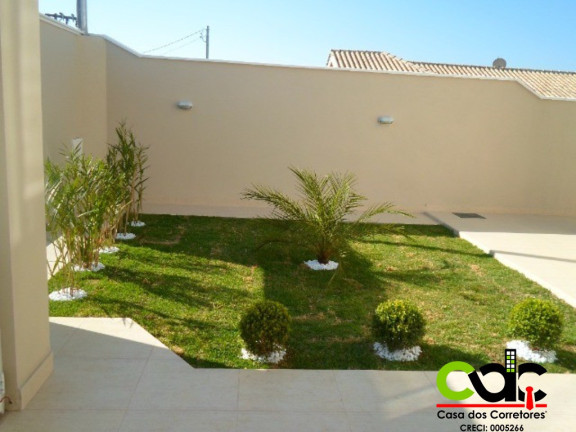 Imagem Sobrado com 4 Quartos à Venda,  em Rezende - Varginha