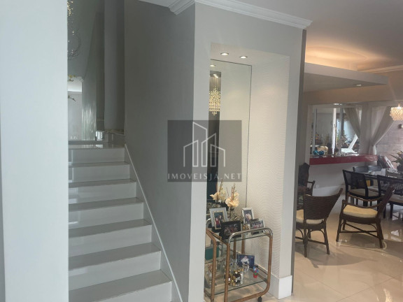Imagem Casa com 4 Quartos à Venda, 162 m² em Tamboré - Santana De Parnaíba Imagem Casa com 4 Quartos à Venda, 162 m² em Tamboré - Santana De Parnaíba