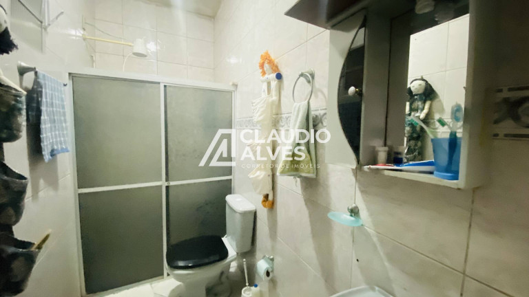 Imagem Casa com 3 Quartos à Venda, 200 m² em Conjunto Feira Vi - Feira De Santana Imagem Casa com 3 Quartos à Venda, 200 m² em Conjunto Feira Vi - Feira De Santana