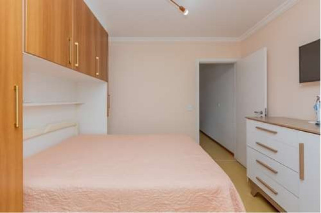 Imagem Casa com 6 Quartos à Venda, 226 m² em Vila Bertioga - São Paulo