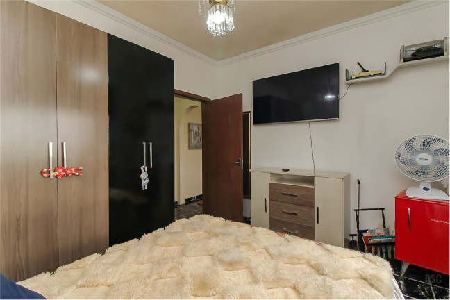 Imagem Imóvel com 2 Quartos à Venda, em Cristal - Porto Alegre Imagem Imóvel com 2 Quartos à Venda, em Cristal - Porto Alegre