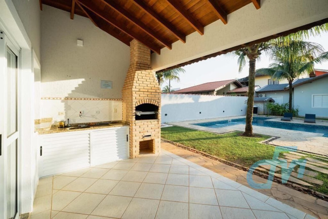 Imagem Casa de Condomínio com 6 Quartos à Venda, 300 m² em Indaiá - Bertioga Imagem Casa de Condomínio com 6 Quartos à Venda, 300 m² em Indaiá - Bertioga