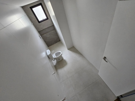 Imagem Apartamento com 3 Quartos à Venda, 142 m² em Meia Praia - Itapema Imagem Apartamento com 3 Quartos à Venda, 142 m² em Meia Praia - Itapema