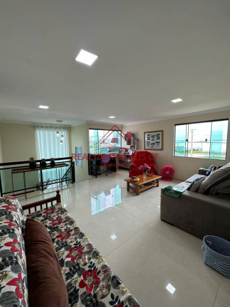 Imagem Casa de Condomínio com 4 Quartos à Venda, 204 m² em Nova Sao Pedro - São Pedro Da Aldeia