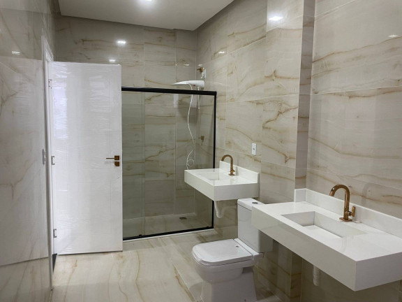 Imagem Casa com 4 Quartos à Venda, 260 m² em Ponta Negra - Manaus Imagem Casa com 4 Quartos à Venda, 260 m² em Ponta Negra - Manaus
