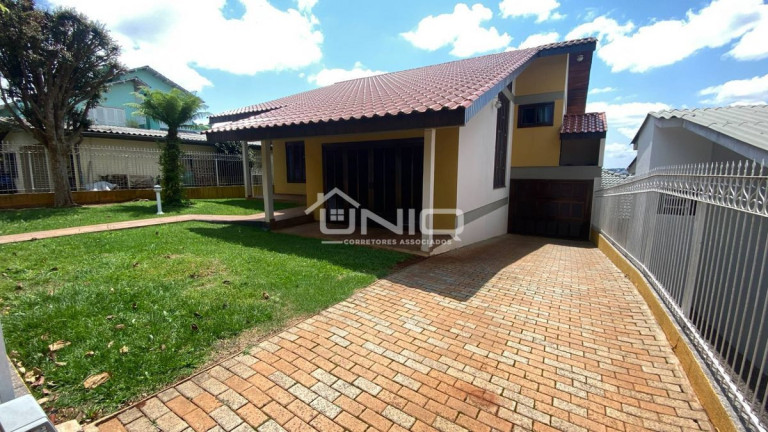 Imagem Casa com 3 Quartos à Venda, 211 m² em Menino Deus - Pato Branco Imagem Casa com 3 Quartos à Venda, 211 m² em Menino Deus - Pato Branco