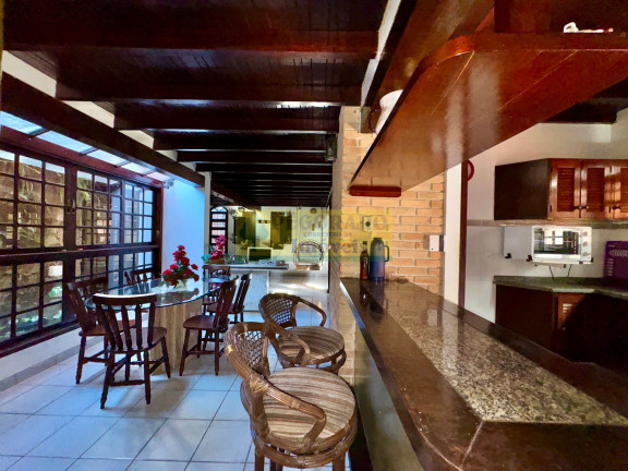 Imagem Sobrado com 4 Quartos à Venda, 265 m² em Martim De Sá - Caraguatatuba Imagem Sobrado com 4 Quartos à Venda, 265 m² em Martim De Sá - Caraguatatuba