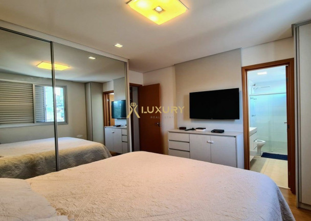 Imagem Imóvel com 3 Quartos à Venda, 83 m² em Santa Efigênia - Belo Horizonte Imagem Imóvel com 3 Quartos à Venda, 83 m² em Santa Efigênia - Belo Horizonte