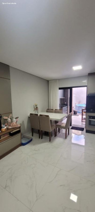 Imagem Sobrado com 3 Quartos à Venda, 124 m² em Guanabara - Joinville