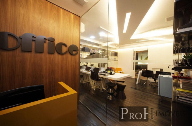 Sala Comercial à Venda, 32 m² em Barra Funda - São Paulo
