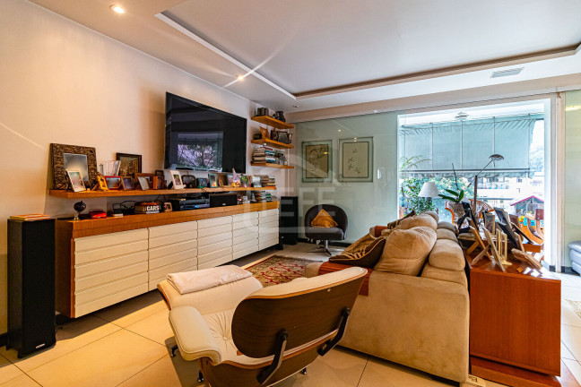 Imagem Apartamento com 5 Quartos à Venda, 220 m² em Cosme Velho - Rio De Janeiro