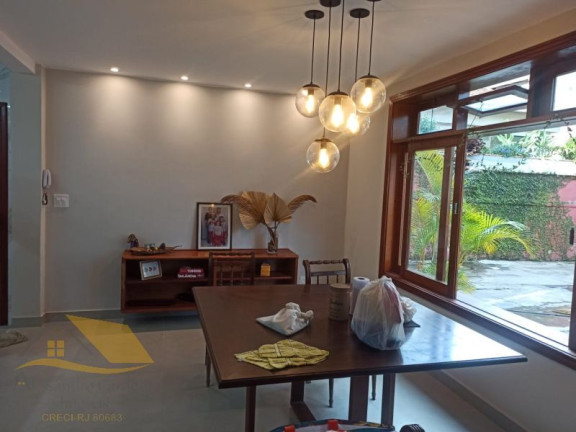 Imagem Casa com 4 Quartos à Venda, 200 m² em Chácara Paraíso - Nova Friburgo Imagem Casa com 4 Quartos à Venda, 200 m² em Chácara Paraíso - Nova Friburgo