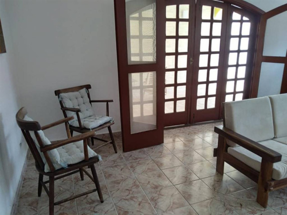 Imagem Casa com 4 Quartos à Venda, 270 m² em Flórida - Praia Grande Imagem Casa com 4 Quartos à Venda, 270 m² em Flórida - Praia Grande