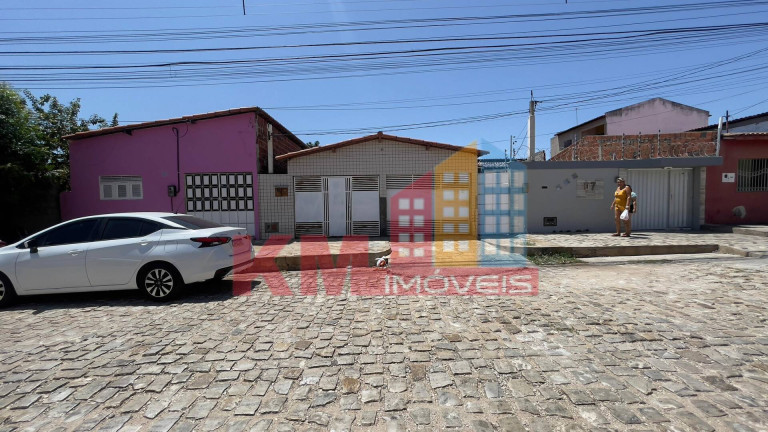 Imagem Casa com 2 Quartos à Venda, 999 m² em Planalto Treze De Maio - Mossoró Imagem Casa com 2 Quartos à Venda, 999 m² em Planalto Treze De Maio - Mossoró