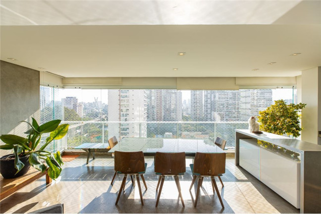 Imagem Imóvel com 2 Quartos à Venda, em Brooklin Paulista - São Paulo Imagem Imóvel com 2 Quartos à Venda, em Brooklin Paulista - São Paulo