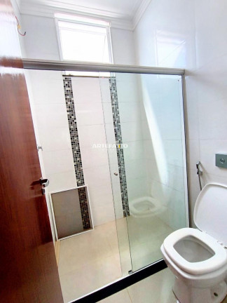 Imagem Casa com 3 Quartos à Venda, Imagem Casa com 3 Quartos à Venda,