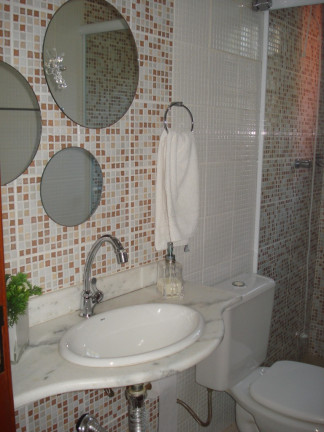 Imagem Imóvel com 2 Quartos à Venda, em Campo Novo - Porto Alegre Imagem Imóvel com 2 Quartos à Venda, em Campo Novo - Porto Alegre