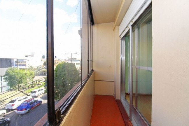 Imagem Imóvel com 2 Quartos à Venda, 60 m² em Navegantes - Porto Alegre Imagem Imóvel com 2 Quartos à Venda, 60 m² em Navegantes - Porto Alegre