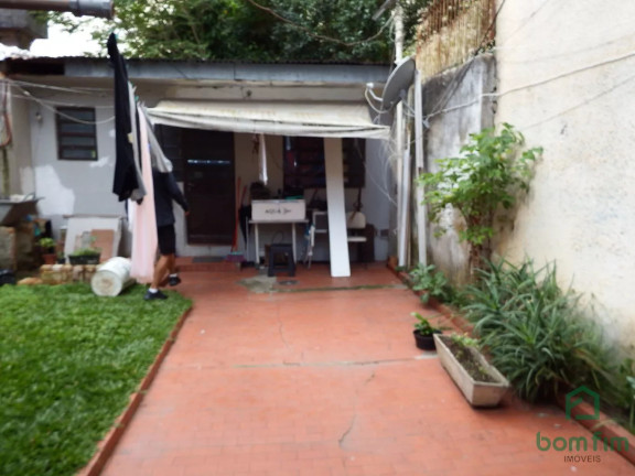 Imagem Casa com 14 Quartos à Venda, 110 m² em Centro Histórico - Porto Alegre Imagem Casa com 14 Quartos à Venda, 110 m² em Centro Histórico - Porto Alegre