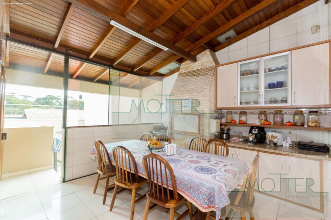Imagem Casa com 4 Quartos à Venda, 293 m² em Seminário - Curitiba