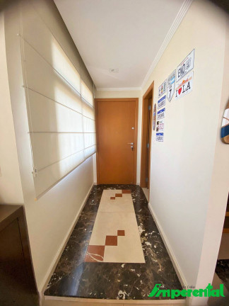 Imagem Apartamento com 3 Quartos à Venda, 181 m² em Pompéia - Santos