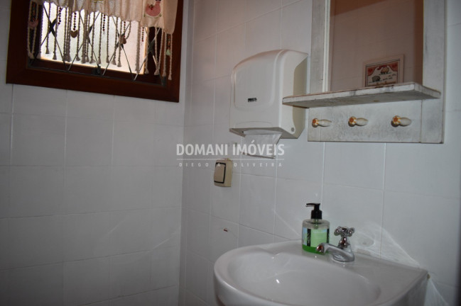 Imagem Casa com 4 Quartos à Venda, 360 m² em Região Do Alto Da Vila Inglesa - Campos Do Jordão Imagem Casa com 4 Quartos à Venda, 360 m² em Região Do Alto Da Vila Inglesa - Campos Do Jordão