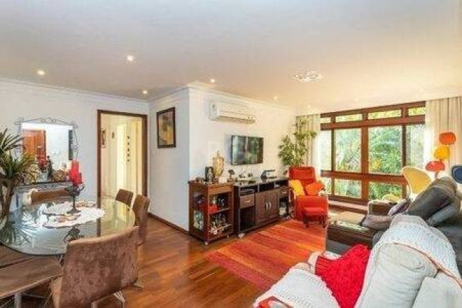 Imagem Apartamento com 3 Quartos à Venda, 99 m² em Rio Branco - Porto Alegre Imagem Apartamento com 3 Quartos à Venda, 99 m² em Rio Branco - Porto Alegre