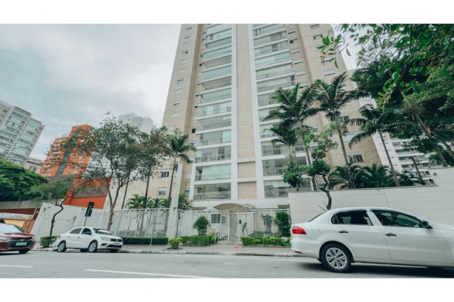 Imagem Apartamento com 3 Quartos à Venda, 143 m² em Moema - São Paulo