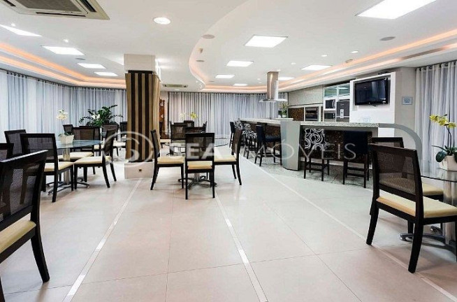 Imagem Apartamento com 3 Quartos à Venda, 142 m² em Centro - Balneário Camboriú Imagem Apartamento com 3 Quartos à Venda, 142 m² em Centro - Balneário Camboriú
