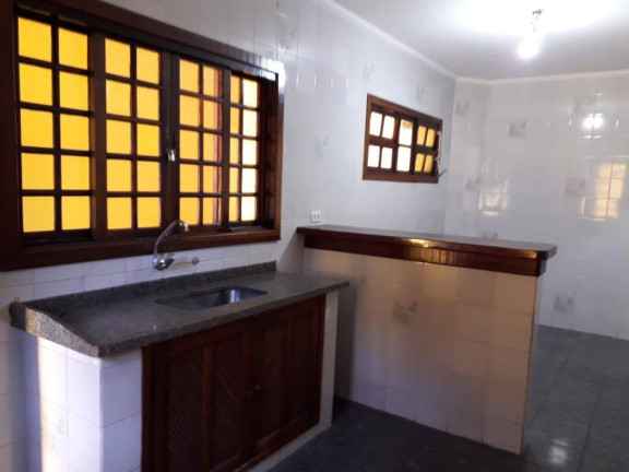 Imagem Sobrado com 4 Quartos à Venda, 234 m² em Caputera - Caraguatatuba Imagem Sobrado com 4 Quartos à Venda, 234 m² em Caputera - Caraguatatuba