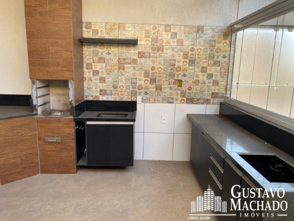 Imagem Imóvel com 2 Quartos à Venda, 128 m² em Retiro - Volta Redonda Imagem Imóvel com 2 Quartos à Venda, 128 m² em Retiro - Volta Redonda