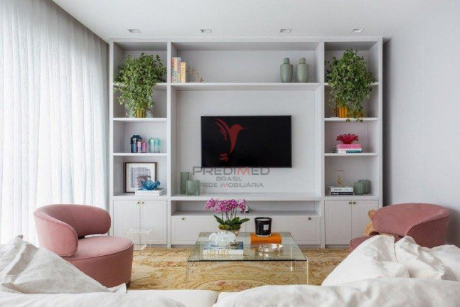 Imagem Apartamento com 3 Quartos à Venda, em Centro - Balneário Camboriú Imagem Apartamento com 3 Quartos à Venda, em Centro - Balneário Camboriú