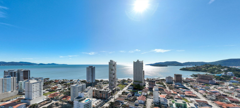 Imagem Apartamento com 4 Quartos à Venda, 179 m² em Perequê - Porto Belo