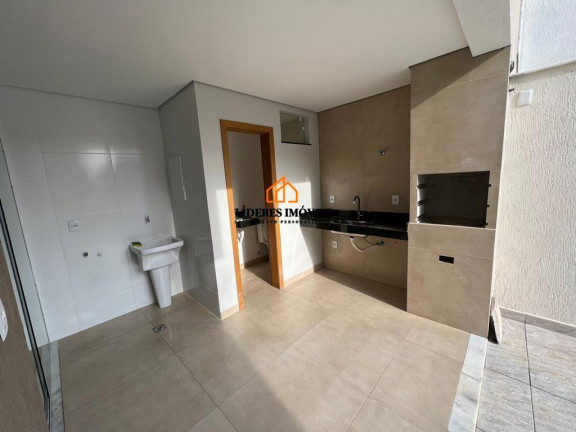 Casa com 3 Quartos à Venda, 104 m² em Esplanada - Belo Horizonte