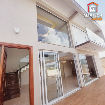 Imagem Casa com 3 Quartos à Venda, 230 m² em Jardim Europa - Poços De Caldas Imagem Casa com 3 Quartos à Venda, 230 m² em Jardim Europa - Poços De Caldas
