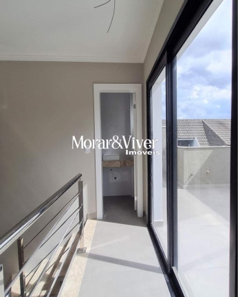 Imagem Sobrado com 3 Quartos à Venda, 121 m² em Boqueirão - Curitiba Imagem Sobrado com 3 Quartos à Venda, 121 m² em Boqueirão - Curitiba