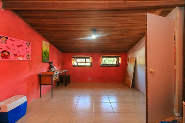 Imagem Casa com 3 Quartos à Venda, em Serraria - Porto Alegre Imagem Casa com 3 Quartos à Venda, em Serraria - Porto Alegre