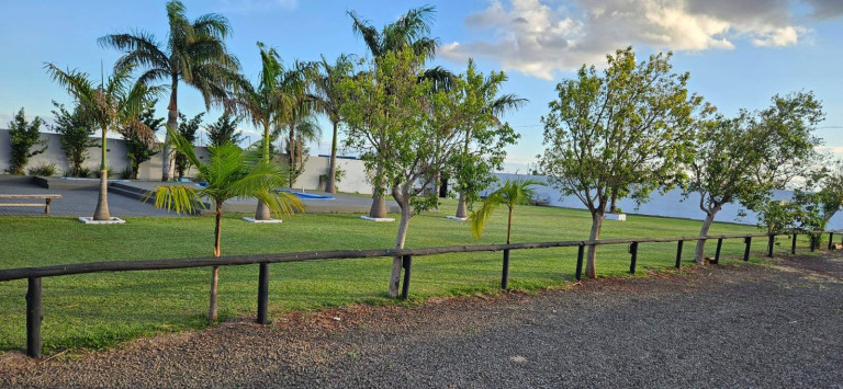 Imagem Chácara à Venda, 2.065 m² em Ana Elisa - Sabáudia Imagem Chácara à Venda, 2.065 m² em Ana Elisa - Sabáudia