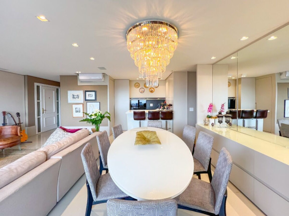 Imagem Apartamento com 3 Quartos à Venda, 161 m² em Moinhos De Vento - Porto Alegre Imagem Apartamento com 3 Quartos à Venda, 161 m² em Moinhos De Vento - Porto Alegre